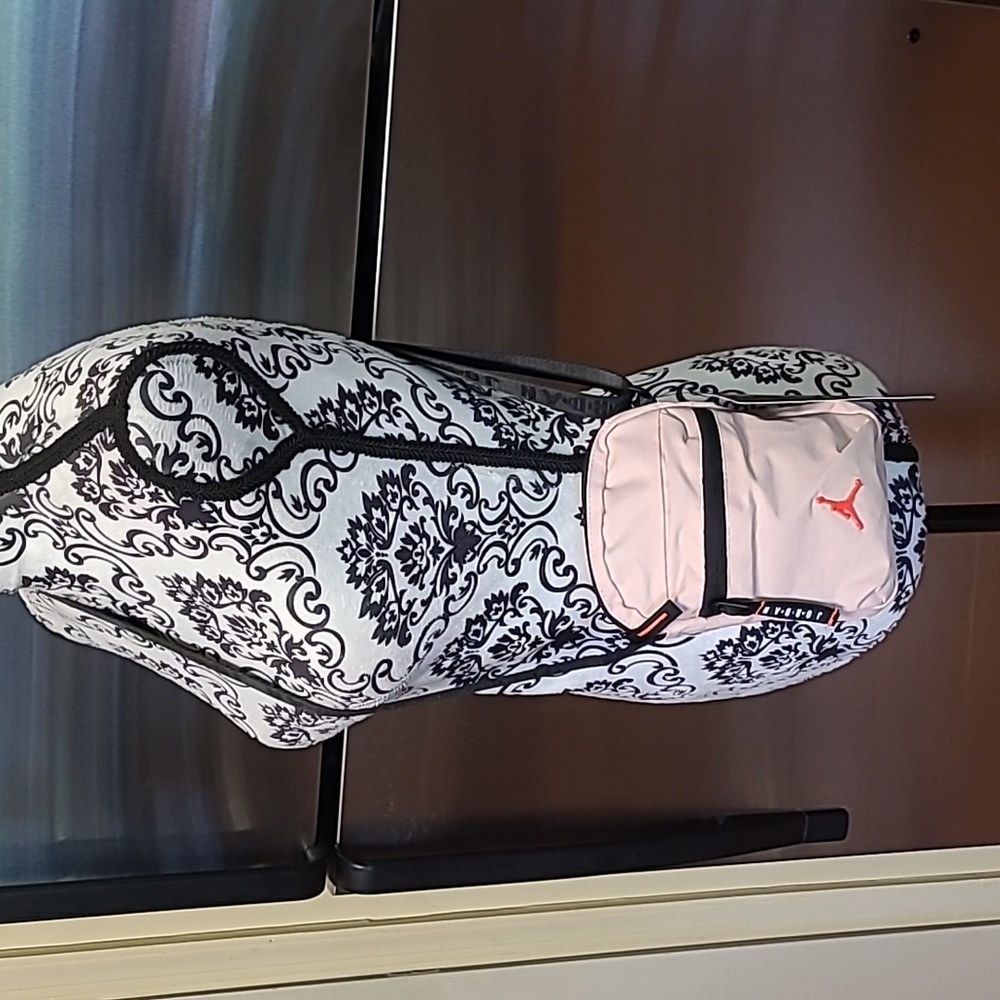 Jordan Unisex Crossbody Bag